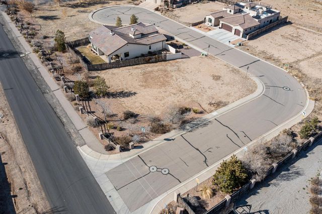 614 Kabrico Court NE, Albuquerque, NM 87113