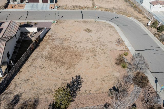 614 Kabrico Court NE, Albuquerque, NM 87113