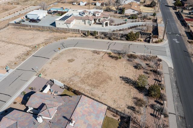 614 Kabrico Court NE, Albuquerque, NM 87113