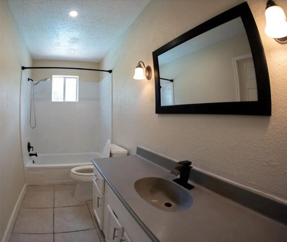 19526 Leaning Timbers Drive, Humble, TX 77346