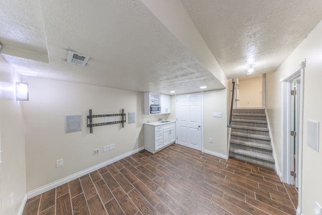 593 S 900 E, Layton, UT 84041