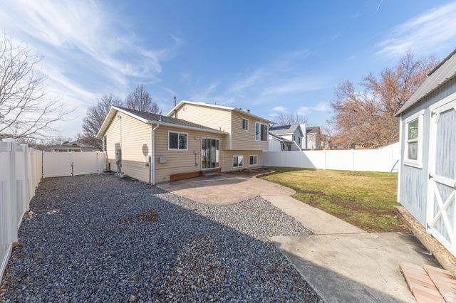 593 S 900 E, Layton, UT 84041