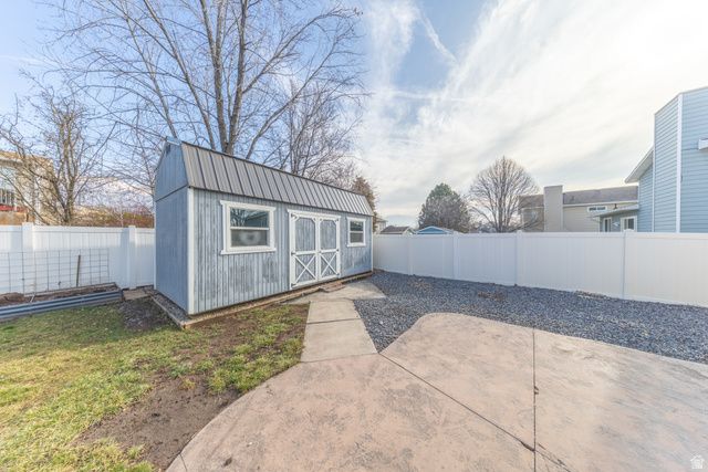 593 S 900 E, Layton, UT 84041