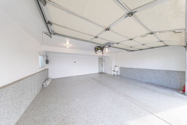 593 S 900 E, Layton, UT 84041