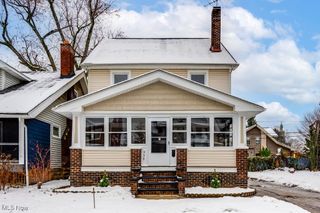 339 Overlook Park Drive, Cleveland, OH 44110