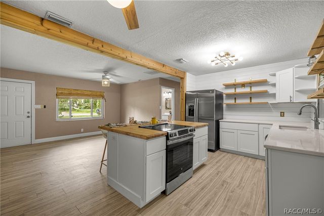 2021 NW 13th Avenue, Crystal River, FL 34428