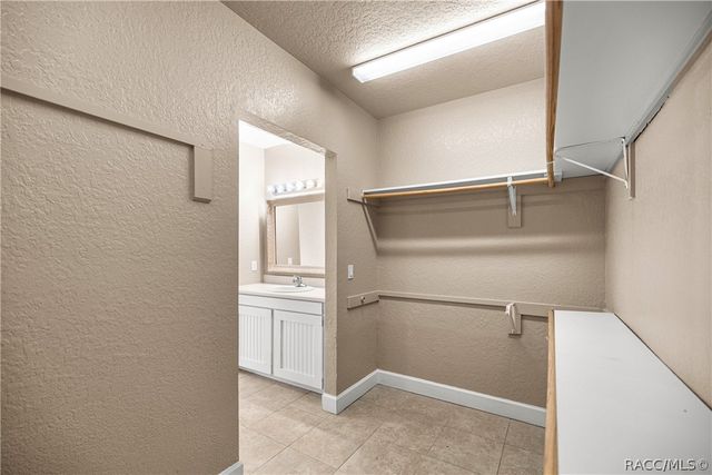 2021 NW 13th Avenue, Crystal River, FL 34428