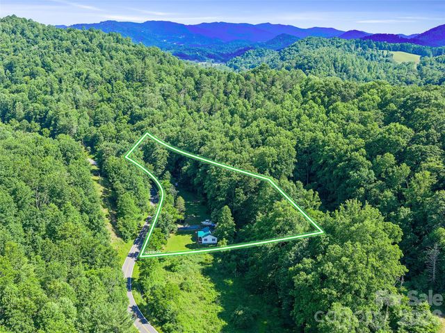 232 Langford Branch Road, Burnsville, NC 28714