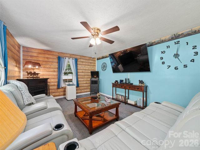 232 Langford Branch Road, Burnsville, NC 28714