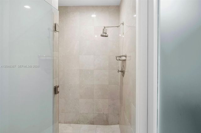 100 S Pointe Dr 501, Miami Beach, FL 33139