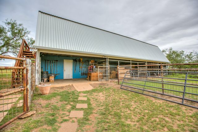 11254 Mount Nebo Road, San Angelo, TX 76901
