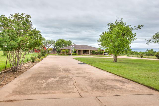 11254 Mount Nebo Road, San Angelo, TX 76901