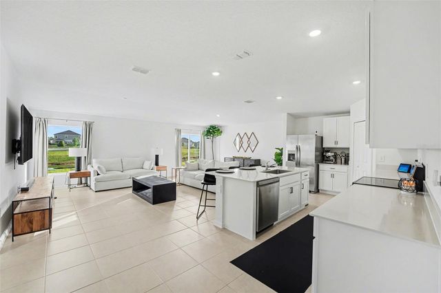 5023 BARNET DRIVE, Davenport, FL 33837