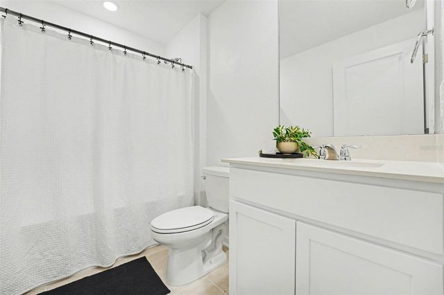 5023 BARNET DRIVE, Davenport, FL 33837