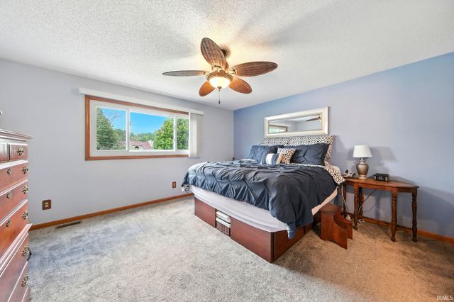 9708 Pioneer Trail, Leo, IN 46765