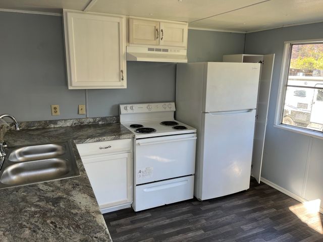 109 Ellis St, Leesville, LA 71446