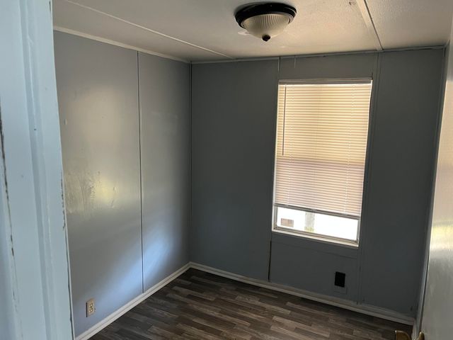 109 Ellis St, Leesville, LA 71446