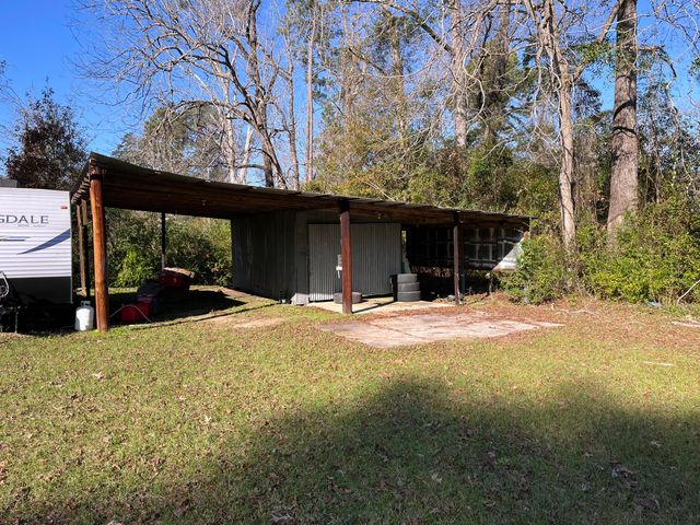 109 Ellis St, Leesville, LA 71446