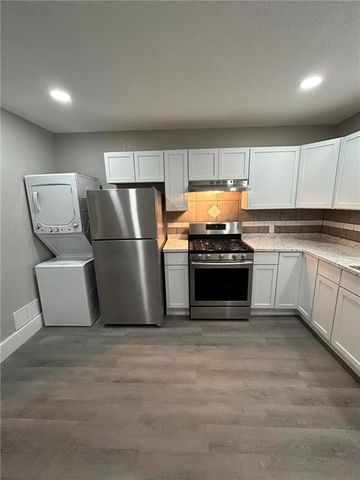 1509 N 10th Street, St Joseph, MO 64501