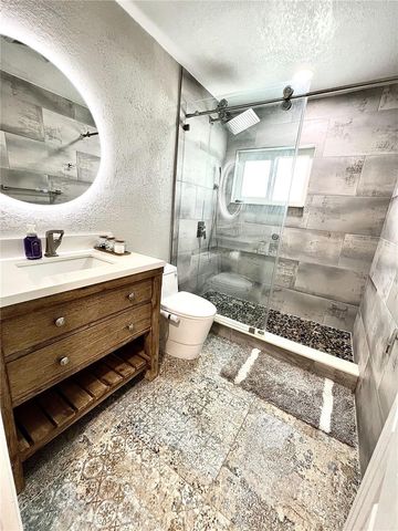 11405 8TH STREET E, Treasure Island, FL 33706
