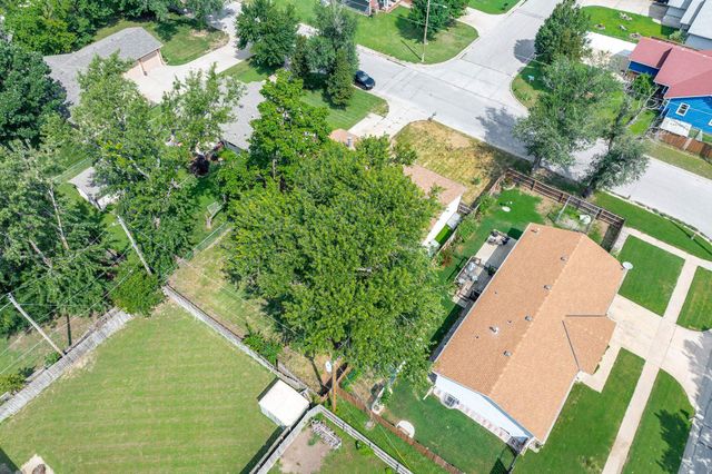 5315 W Robinson St, Wichita, KS 67212