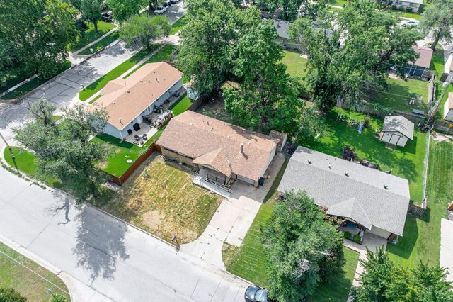 5315 W Robinson St, Wichita, KS 67212