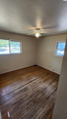 805 NW Clifford, Pullman, WA 99163