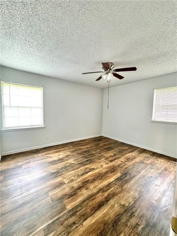 29 5th Avenue, Dardanelle, AR 72834