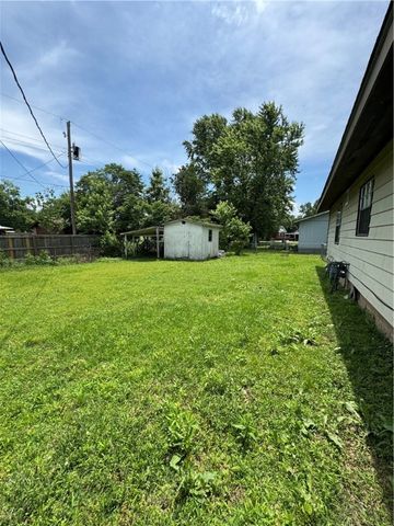 29 5th Avenue, Dardanelle, AR 72834