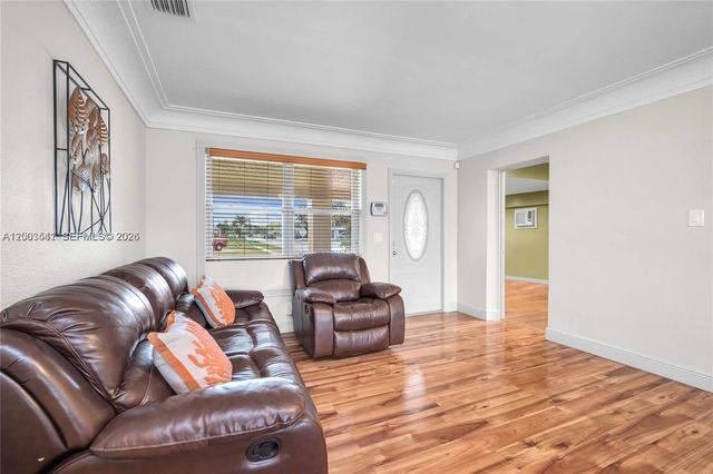 2825 SW 5th St, Fort Lauderdale, FL 33312