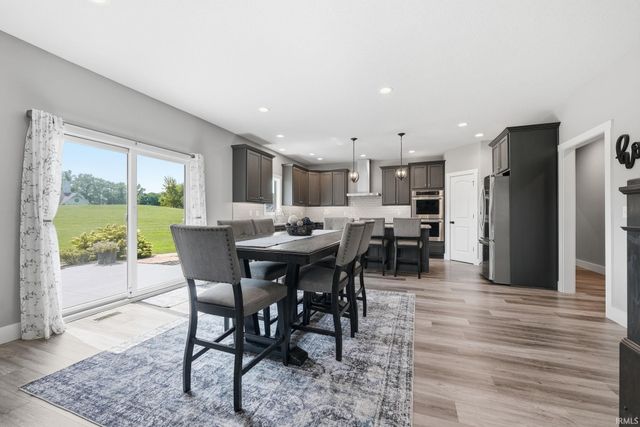 5990 Menza Drive, Auburn, IN 46706