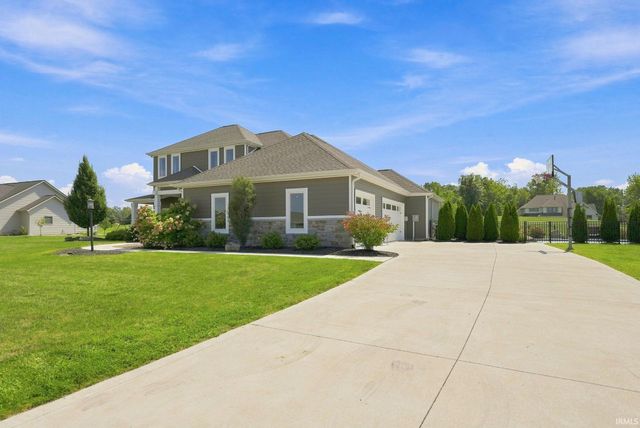 5990 Menza Drive, Auburn, IN 46706