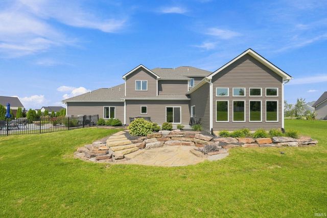 5990 Menza Drive, Auburn, IN 46706