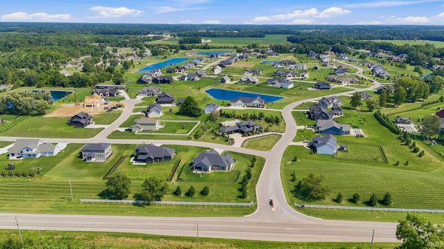 5990 Menza Drive, Auburn, IN 46706