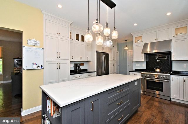 107 REDSTONE DR, Warrington, PA 18976