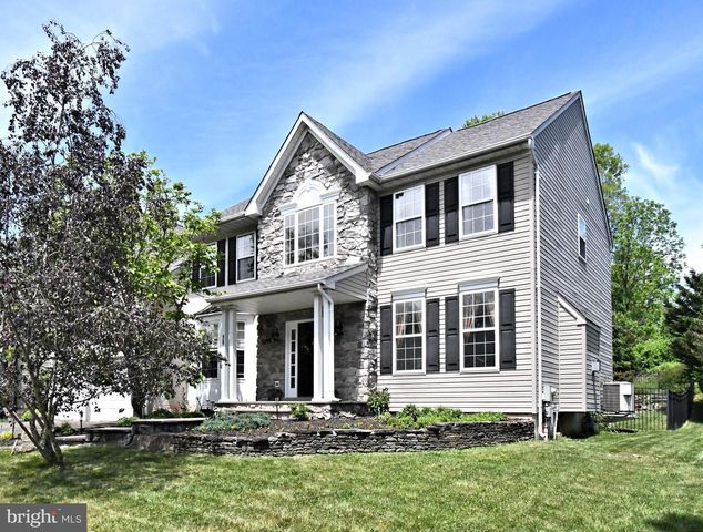 107 REDSTONE DR, Warrington, PA 18976