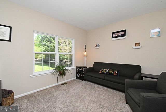 107 REDSTONE DR, Warrington, PA 18976