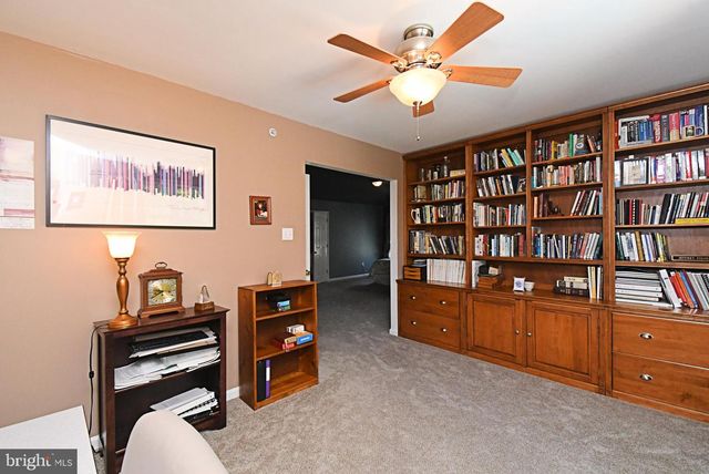 107 REDSTONE DR, Warrington, PA 18976