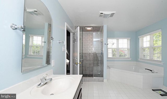 107 REDSTONE DR, Warrington, PA 18976