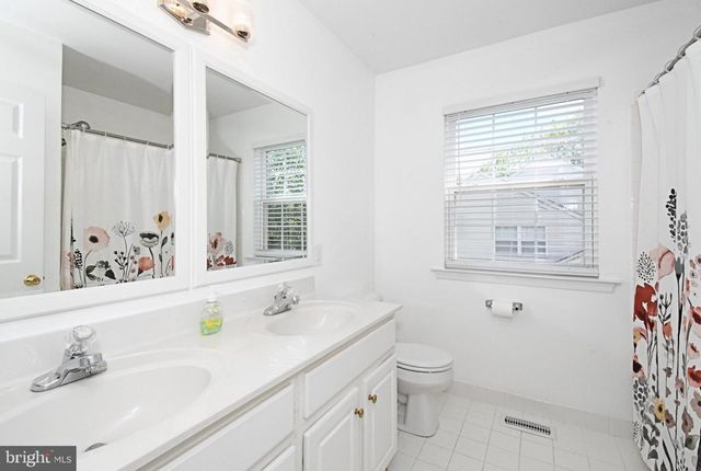 107 REDSTONE DR, Warrington, PA 18976