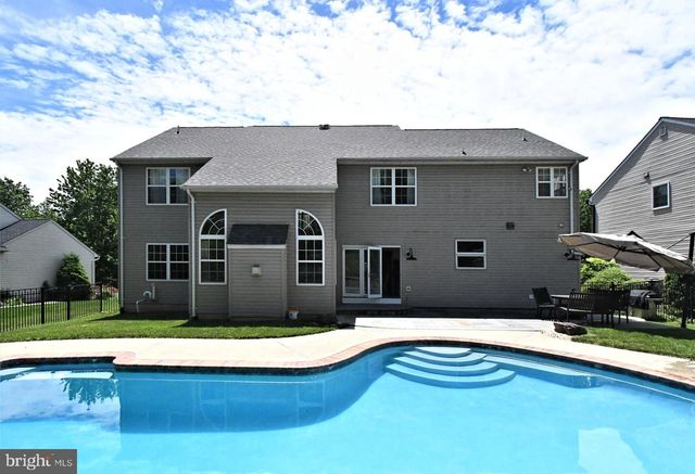 107 REDSTONE DR, Warrington, PA 18976