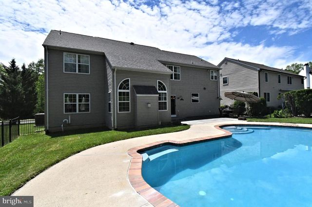107 REDSTONE DR, Warrington, PA 18976