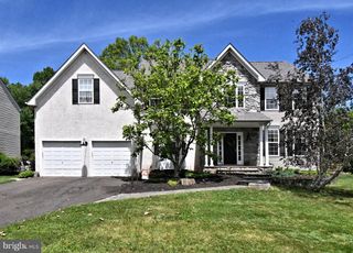 107 REDSTONE DR, Warrington, PA 18976