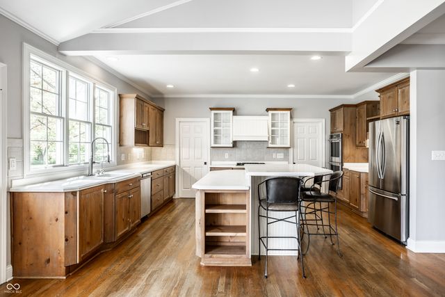 6976 Old Hunt Club Road, Zionsville, IN 46077