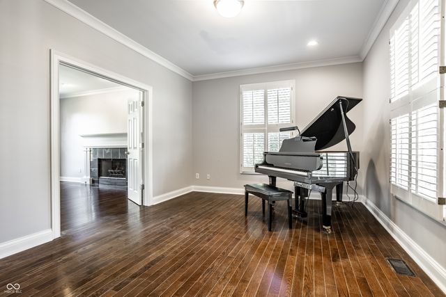 6976 Old Hunt Club Road, Zionsville, IN 46077