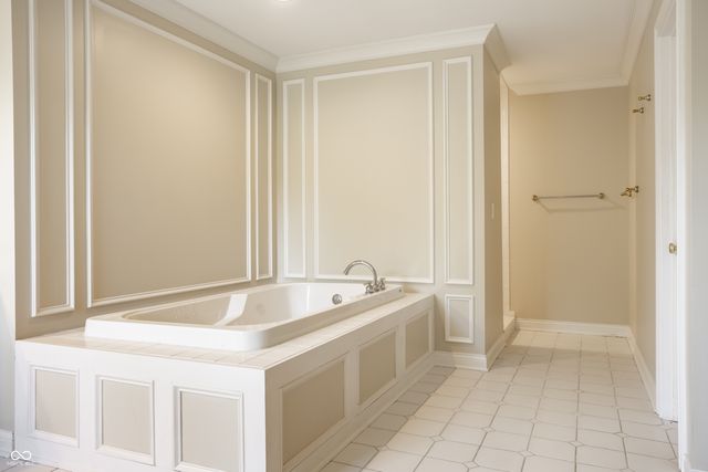 6976 Old Hunt Club Road, Zionsville, IN 46077
