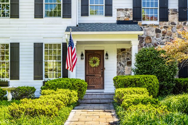 6976 Old Hunt Club Road, Zionsville, IN 46077
