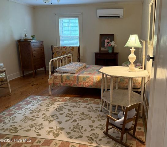 212 S Main Street, Bath, NC 27808