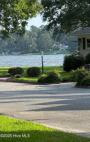 212 S Main Street, Bath, NC 27808