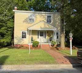 212 S Main Street, Bath, NC 27808